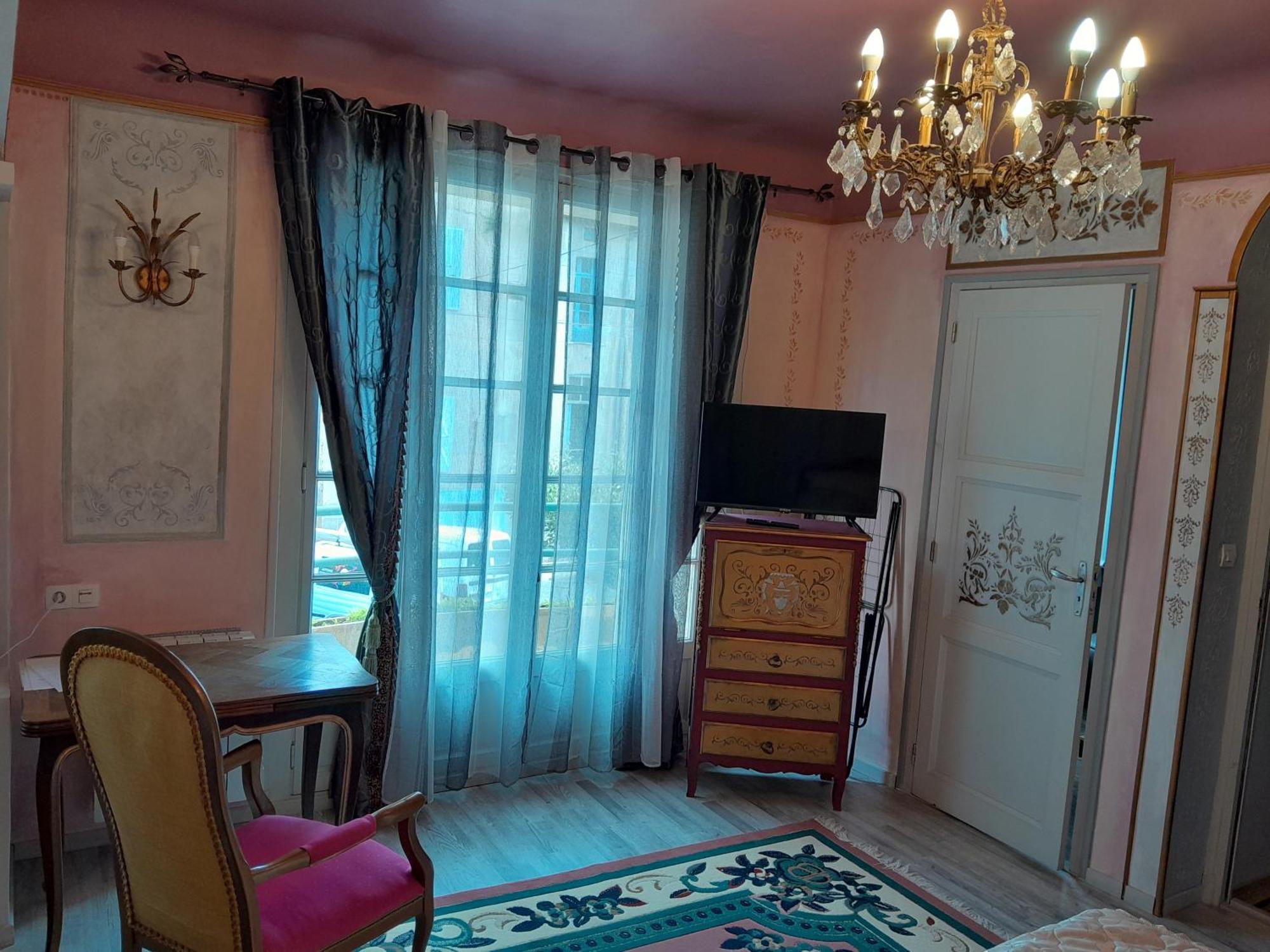 Studio Magenta Vinca Ngoại thất bức ảnh
